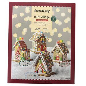 Target Favorite Day Mini VIllage Gingerbread Kit Ready to Build Makes 4 Houses